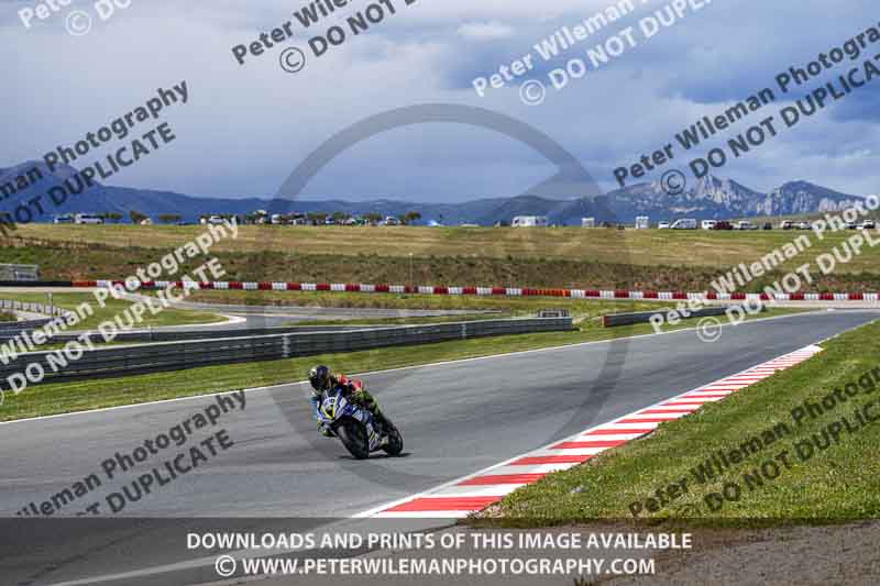 cadwell no limits trackday;cadwell park;cadwell park photographs;cadwell trackday photographs;enduro digital images;event digital images;eventdigitalimages;navarra;no limits trackdays;peter wileman photography;racing digital images;trackday digital images;trackday photos